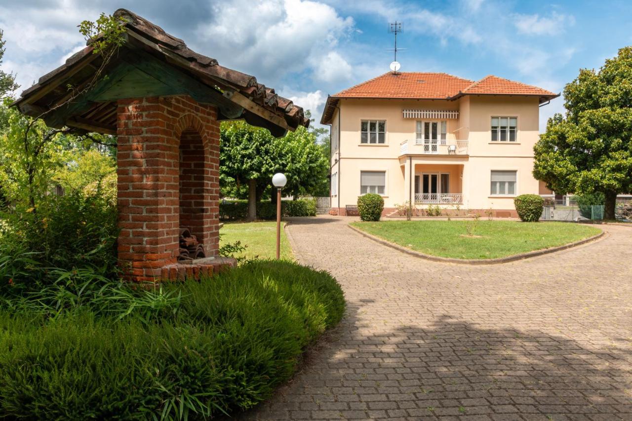 Maison Cecile Appartamento In Villa. Host Marianna Agliè Zewnętrze zdjęcie